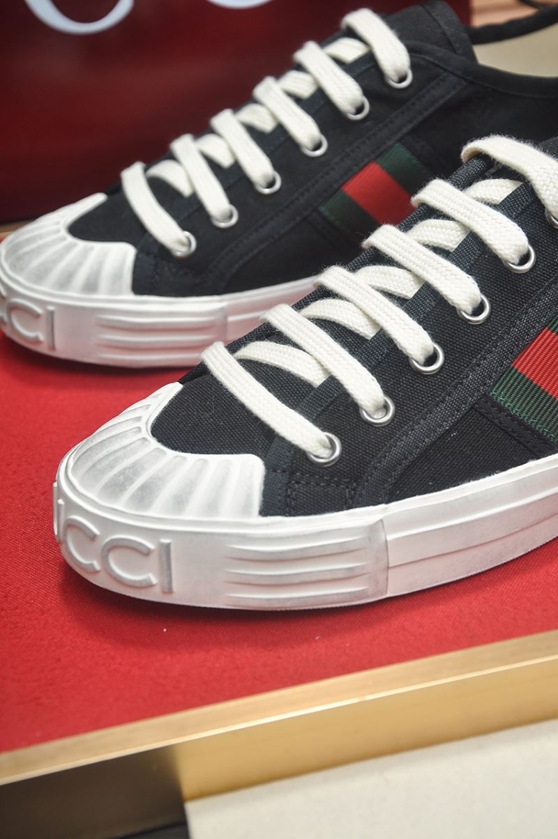 Gucci Low Shoes